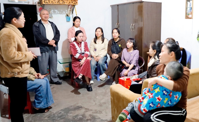 "Mẹ đỡ đầu" nối dài tình yêu thương tại Quảng Ninh- Ảnh 1. "Mẹ đỡ đầu" nối dài tình yêu thương tại Quảng Ninh- Ảnh 1.