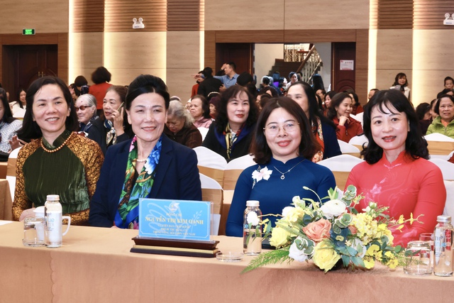 Trung ương Hội LHPN Việt Nam gặp mặt cán bộ hưu trí phía Bắc nhân dịp Tết Bính Ngọ 2026- Ảnh 4.