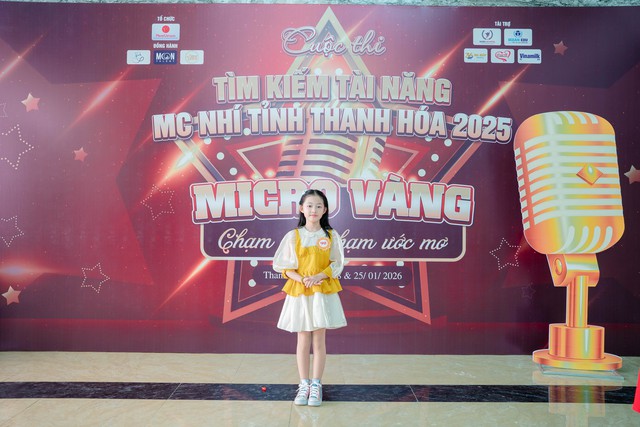 Cuộc thi MC nhí "Micro Vàng": Hơn 130 thí sinh tranh tài ở vòng Bán kết- Ảnh 1.