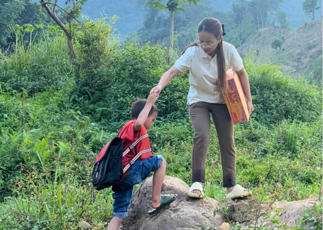 Danh sách các xã thuộc 24 tỉnh, thành hưởng phụ cấp đặc biệt từ năm 2026- Ảnh 1.