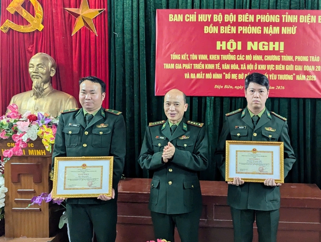Ra mắt mô hình "Bố mẹ đỡ đầu kết nối yêu thương” ở biên giới Điện Biên- Ảnh 2.