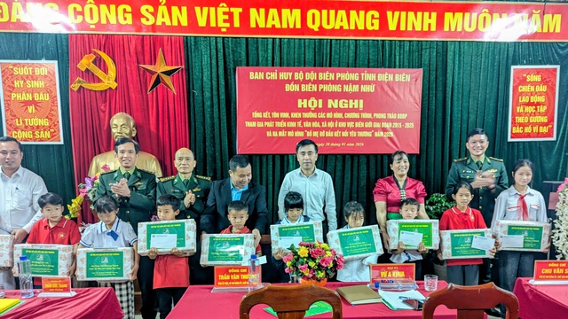 Ra mắt mô hình "Bố mẹ đỡ đầu kết nối yêu thương” ở biên giới Điện Biên- Ảnh 1.