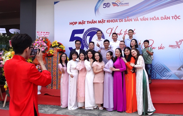 Trường Đại học Văn hóa TPHCM và dấu ấn 50 năm thành lập- Ảnh 4. Trường Đại học Văn hóa TPHCM và dấu ấn 50 năm thành lập- Ảnh 4.