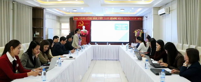 Nâng cao vị thế và bản lĩnh chính trị của cán bộ nữ Thái Nguyên- Ảnh 3.