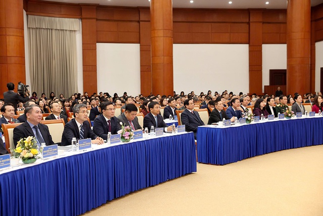 Chính sách tài khóa đổi nhịp: Bệ đỡ tăng trưởng và lực đẩy cải cách trong năm bản lề- Ảnh 4.