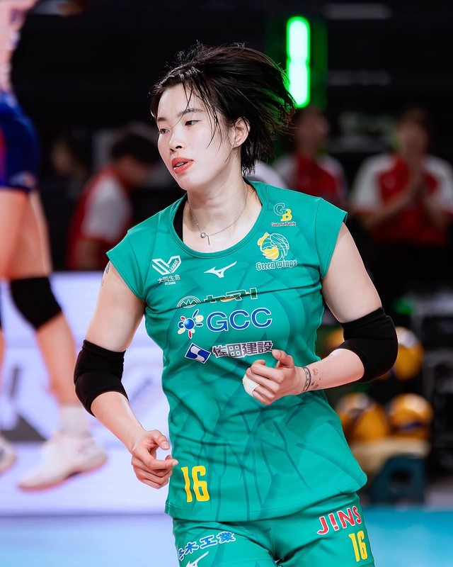 Cộng đồng bóng chuyền hứng khởi chờ đợi Vi Thị Như Quỳnh ra sân tại Indonesia- Ảnh 8. Cộng đồng bóng chuyền hứng khởi chờ đợi Vi Thị Như Quỳnh ra sân tại Indonesia- Ảnh 8.