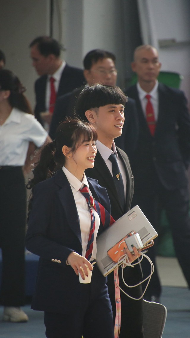 Chị đẹp Châu Tuyết Vân "gây sốt" khi làm trọng tài Taekwondo- Ảnh 2.