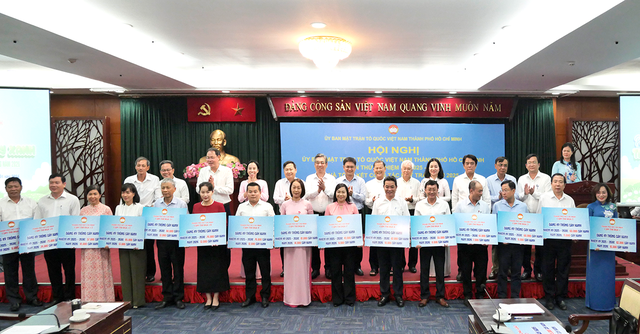 MTTQ Việt Nam TPHCM triển khai nhiều nhiệm vụ quan trọng, ra mắt 8 hội đồng tư vấn chiến lược- Ảnh 4.