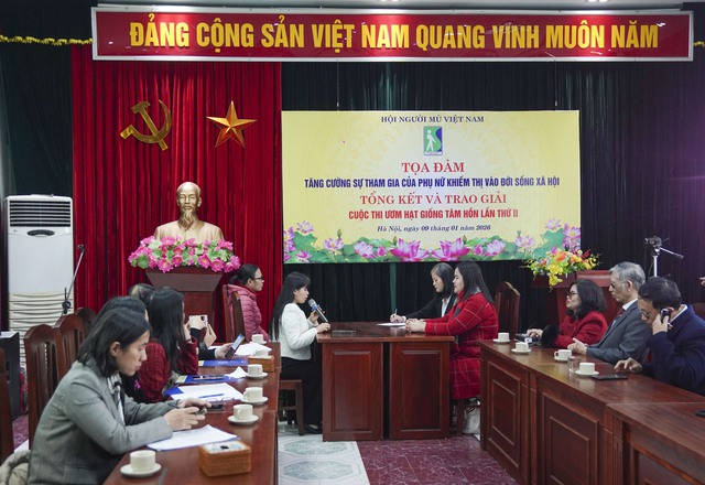 Tăng cường sự tham gia của phụ nữ khiếm thị vào đời sống xã hội- Ảnh 2.