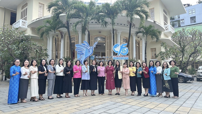 Tổng kết hoạt động Cụm thi đua Hội LHPN 6 thành phố trực thuộc Trung ương năm 2025- Ảnh 8.