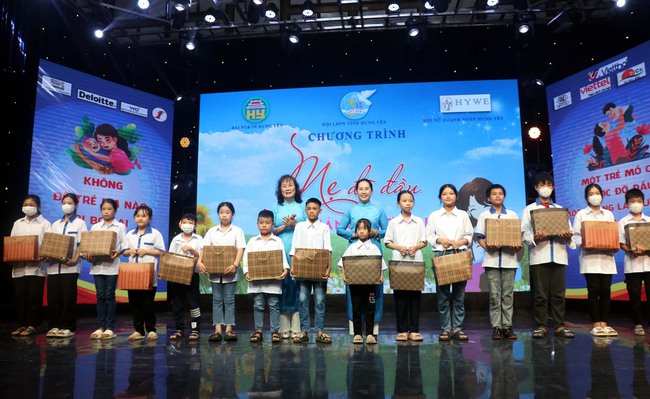 10 dấu ấn nổi bật của Hội LHPN tỉnh Hưng Yên giai đoạn 2021-2025- Ảnh 7.