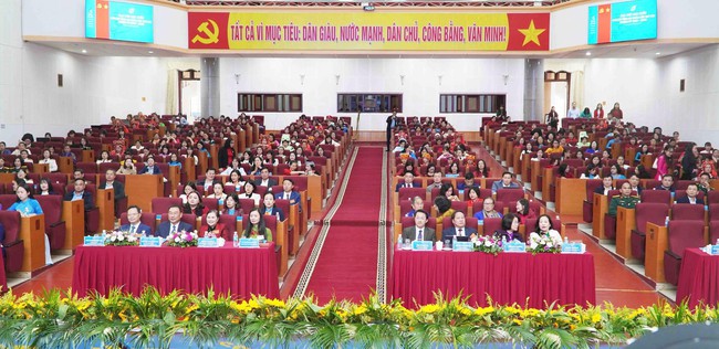 Bà Ngô Thị Bích Hạnh được bầu giữ chức Chủ tịch Hội LHPN tỉnh Lai Châu khóa XIII- Ảnh 3.