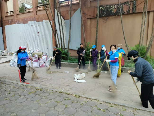 Hơn 10 năm xây dựng không gian sống xanh - sạch - đẹp ở khu đô thị Việt Hưng- Ảnh 1.