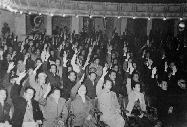 Dấu son từ 10 nữ đại biểu Quốc hội Việt Nam đầu tiên- Ảnh 1.