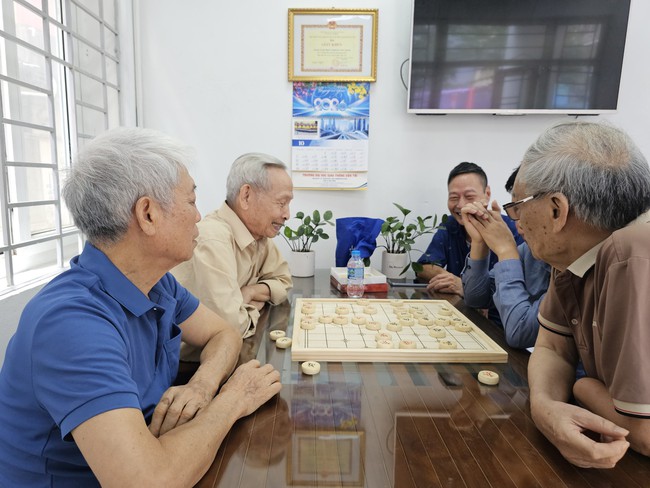Nhà văn hóa tổ dân phố ở Hà Nội thêm không gian đọc sách, trải nghiệm số- Ảnh 3.