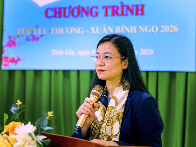 Hội LHPN Việt Nam trao "Tết yêu thương" tới trẻ mồ côi, phụ nữ khó khăn của tỉnh Thanh Hóa- Ảnh 1.