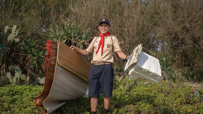 Đà Nẵng: Hơn 160 tình nguyện viên thu gom rác, hưởng ứng Ngày quốc tế Không rác thải- Ảnh 1.