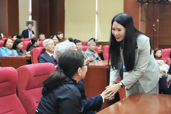 "Sự hài lòng của cử tri chính là thước đo chính xác nhất cho trách nhiệm của người đại biểu dân cử"- Ảnh 5.