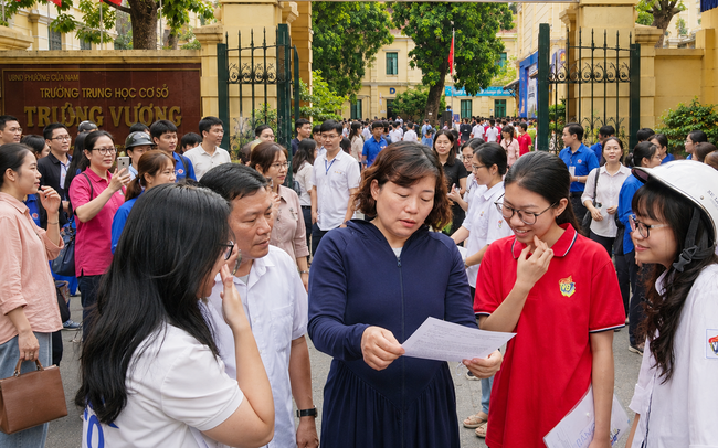 Đã đến lúc giáo dục cần thay đổi để giảm áp lực cho thí sinh- Ảnh 2.