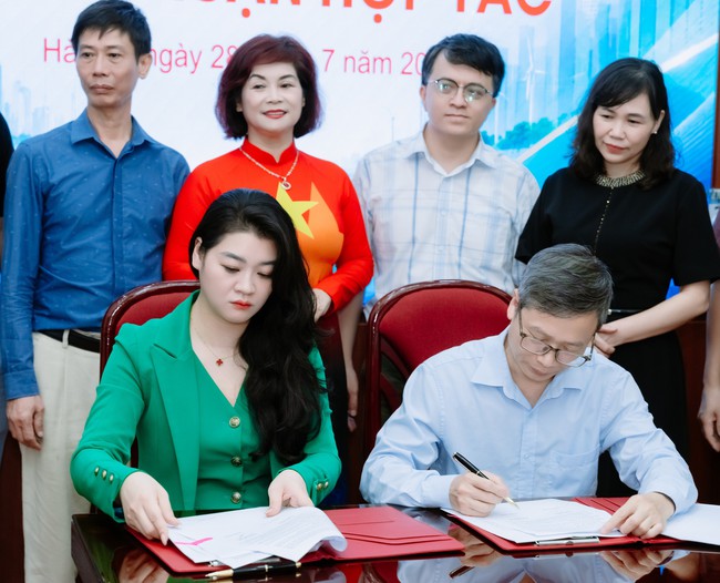 Báo Phụ nữ Việt Nam ký kết hợp tác với Viện Nghiên cứu Phát triển Doanh nhân Việt Nam ASEAN- Ảnh 4.