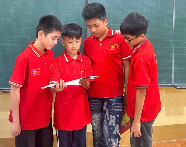 Phòng, chống tác hại thuốc lá: Cách tiếp cận cần chuyển từ "dọa tác hại" sang trang bị kỹ năng- Ảnh 3.