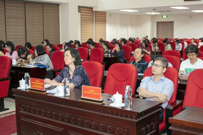 Hội nghị toàn quốc nghiên cứu, học tập, quán triệt và triển khai thực hiện một số Nghị quyết, Chỉ thị của Bộ Chính trị- Ảnh 1.