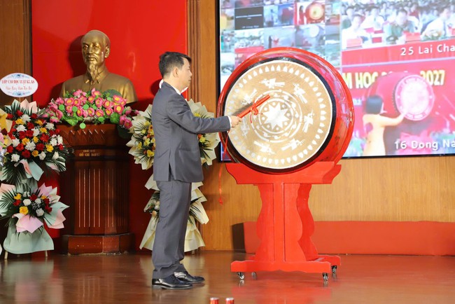 Học viện Phụ nữ Việt Nam khai giảng năm học mới, chào đón hơn 2.500 tân sinh viên- Ảnh 9.