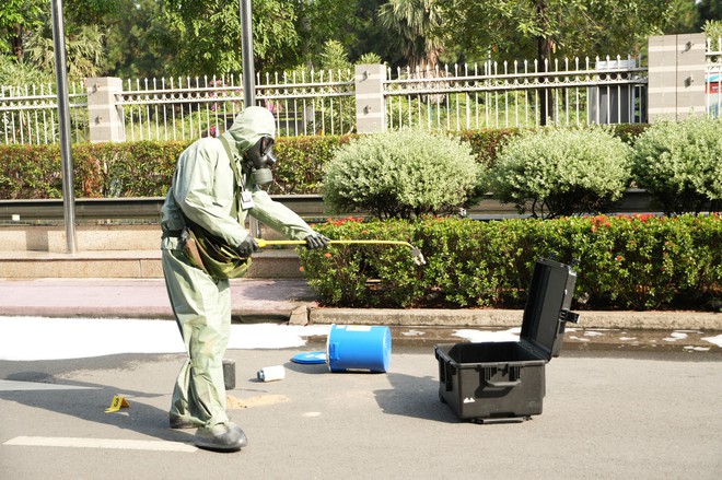 Chi tiết cuộc diễn tập ứng phó sự cố bức xạ và hạt nhân tại TPHCM- Ảnh 18.