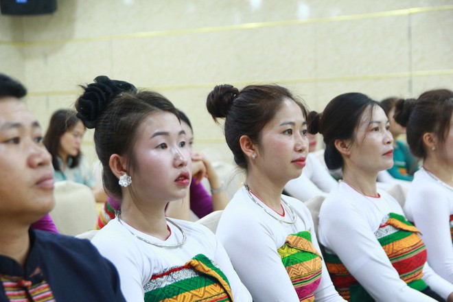 Đưa dân ca, dân vũ dân tộc Thái trở thành "sức hút" cho du lịch- Ảnh 2.