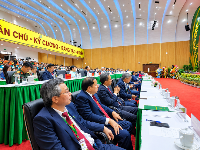 70 năm thành lập Học viện Nông nghiệp Việt Nam: Hướng tới đại học nghiên cứu có uy tín, phát triển theo hướng thông minh, xanh, đổi mới sáng tạo và nhân văn- Ảnh 1.