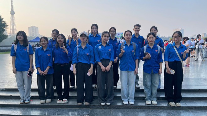 Sinh viên trường Đại học Văn hóa Hà Nội tiếp sức cho những bước chạy vì cộng đồng- Ảnh 3.