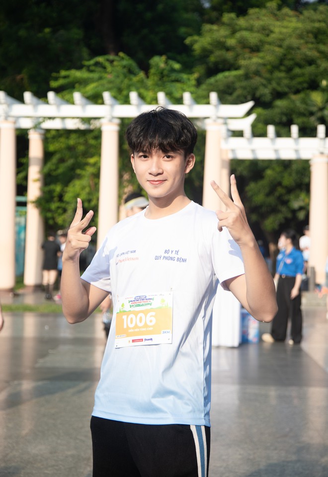 Nghệ sĩ truyền cảm hứng sống khỏe tại giải chạy của Báo Phụ nữ Việt Nam- Ảnh 18.
