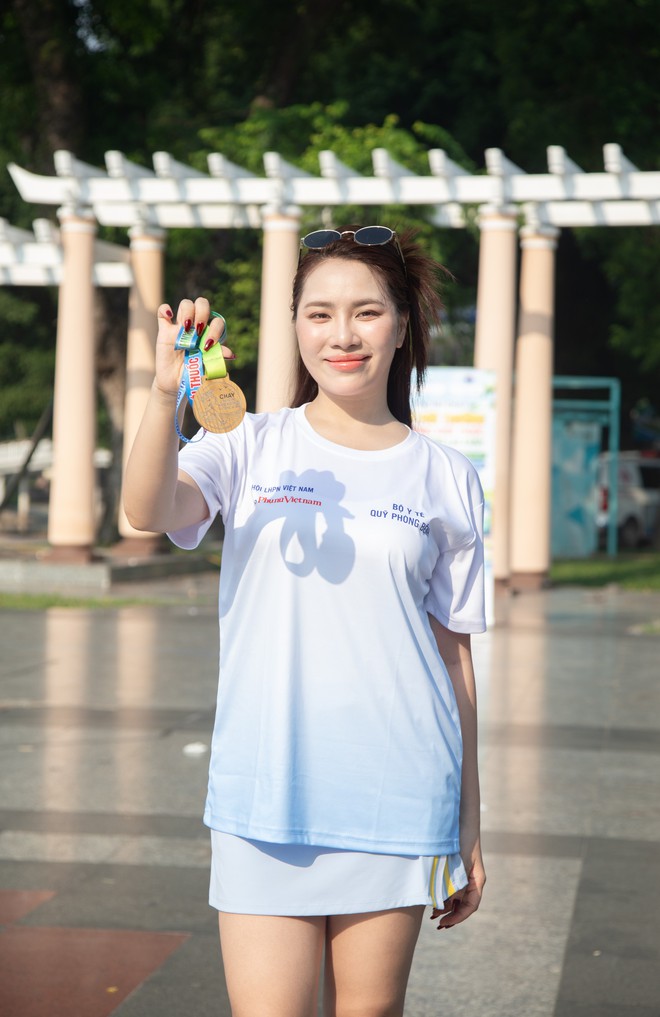Nghệ sĩ truyền cảm hứng sống khỏe tại giải chạy của Báo Phụ nữ Việt Nam- Ảnh 33.