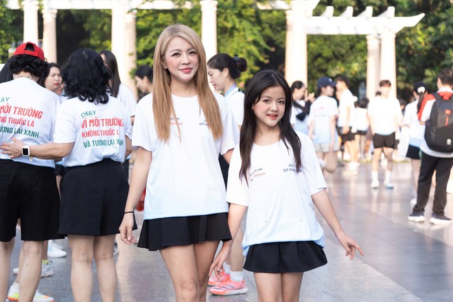Nghệ sĩ truyền cảm hứng sống khỏe tại giải chạy của Báo Phụ nữ Việt Nam- Ảnh 6.