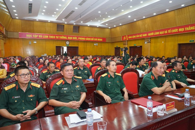 Phụ nữ Bộ Tư lệnh Đặc công và Hội LHPN xã Nam Phù ký kết quy chế phối hợp hoạt động kết nghĩa- Ảnh 2.