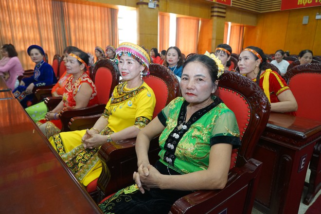 Phụ nữ Bộ Tư lệnh Đặc công và Hội LHPN xã Nam Phù ký kết quy chế phối hợp hoạt động kết nghĩa- Ảnh 4.