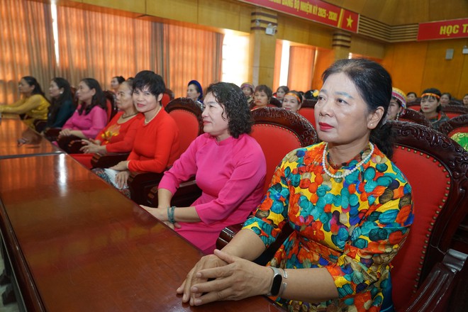 Phụ nữ Bộ Tư lệnh Đặc công và Hội LHPN xã Nam Phù ký kết quy chế phối hợp hoạt động kết nghĩa- Ảnh 3.