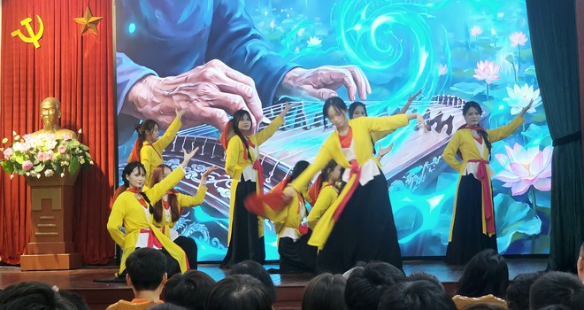 Người trẻ đưa di sản lên sân khấu bằng cách kể của riêng mình - Ảnh 2.