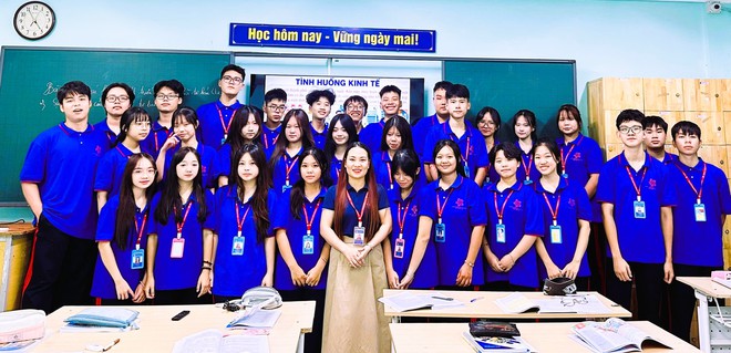 Nữ giáo viên gieo niềm tin phía sau thành công của học trò- Ảnh 3.