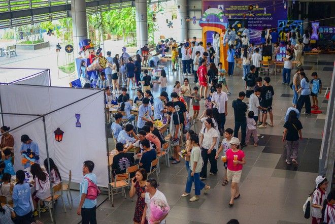 Amstro's Gallery 2026: Khám phá những bước ngoặt trong nhận thức về vũ trụ - Ảnh 1.