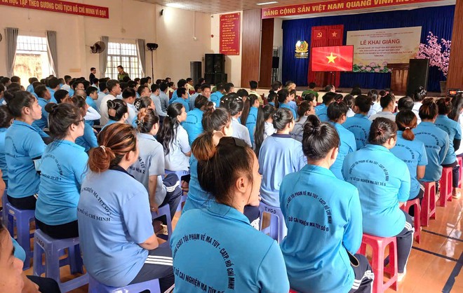 PGS. TS Bùi Văn Hưng - Hiệu trưởng Trường Cao đẳng Kỹ Nghệ II: “Nỗ lực để trao cơ hội nghề nghiệp, việc làm cho nhóm đối tượng đặc thù” - Ảnh 4.