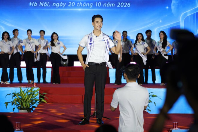 Nữ sinh Học viện Phụ nữ Việt Nam đăng quang Hoa khôi Sinh viên thanh lịch 2026 - Ảnh 2.