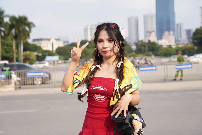 Fan BigBang biến sân Mỹ Đình thành sàn diễn thời trang trước giờ concert- Ảnh 14.
