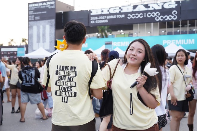 Fan BigBang biến sân Mỹ Đình thành sàn diễn thời trang trước giờ concert- Ảnh 13.