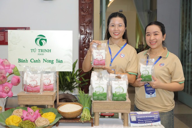 Nhiều dự án của phụ nữ tranh tài tại chung kết cuộc thi Khởi nghiệp Xanh
- Ảnh 2.