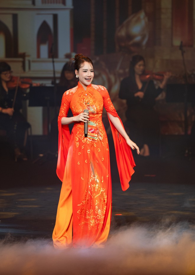 Lan tỏa hơi ấm sẻ chia từ Chương trình nghệ thuật "Kết nối yêu thương" - Ảnh 4.
