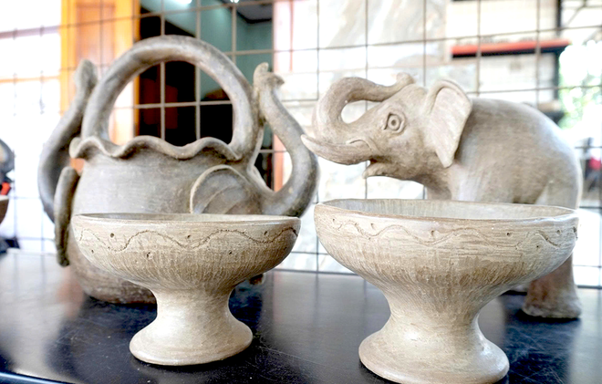 Gốm đen Yang Tao và những điệu vũ nguyên thủy giữa đại ngàn- Ảnh 2.