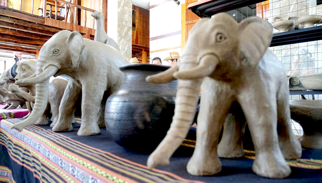 Gốm đen Yang Tao và những điệu vũ nguyên thủy giữa đại ngàn- Ảnh 4.