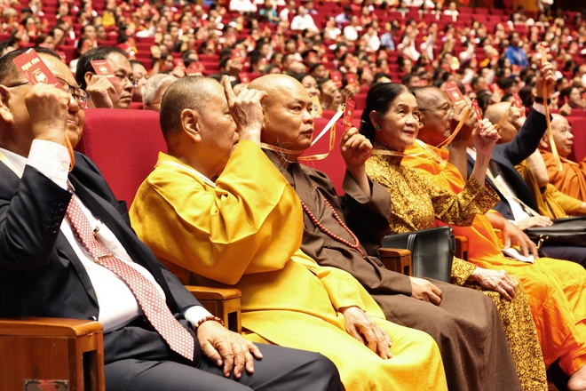 Chùm ảnh: Toàn cảnh phiên làm việc đầu tiên Đại hội đại biểu toàn quốc MTTQ Việt Nam lần thứ XI- Ảnh 7.