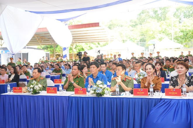 Động viên các phạm nhân vững tin vào hành trình trở về- Ảnh 2.
